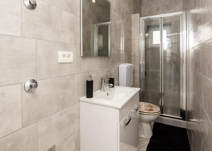 Cupic 2 By Interhome * Vir